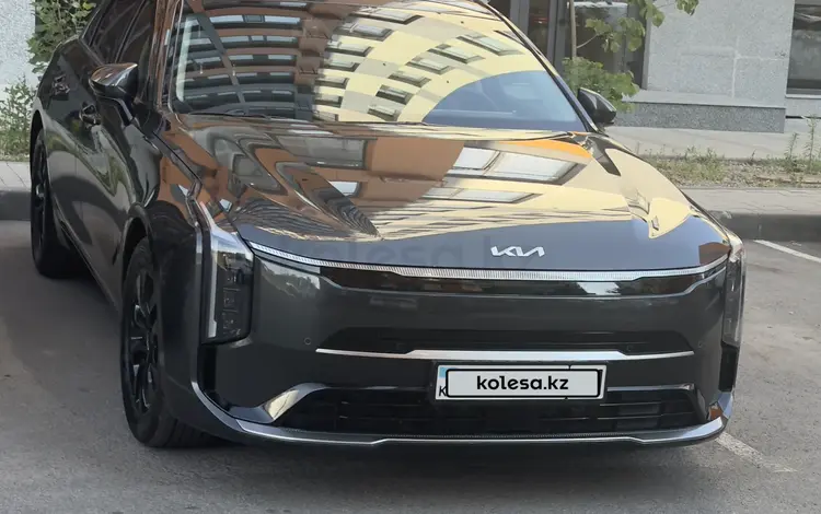 Kia K8 2025 года за 20 000 000 тг. в Астана