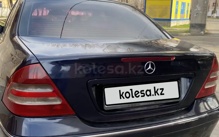 Mercedes-Benz C 180 2001 года за 2 900 000 тг. в Тараз