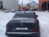 Mercedes-Benz E 200 1993 года за 1 350 000 тг. в Кокшетау – фото 2