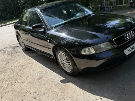 Audi A4 1999 года за 1 550 000 тг. в Алматы – фото 5