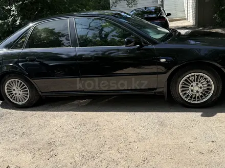 Audi A4 1999 года за 1 550 000 тг. в Алматы – фото 6
