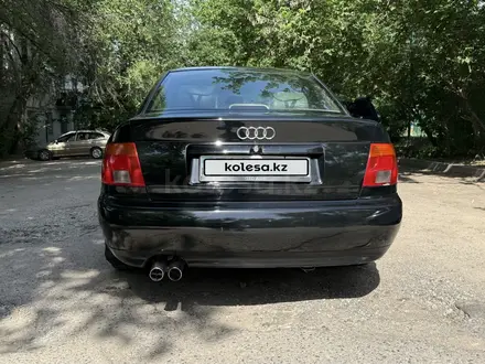 Audi A4 1999 года за 1 550 000 тг. в Алматы – фото 8