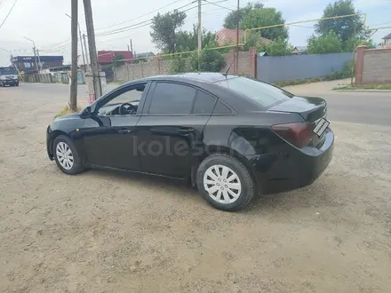 Chevrolet Cruze 2012 года за 1 750 000 тг. в Алматы – фото 4