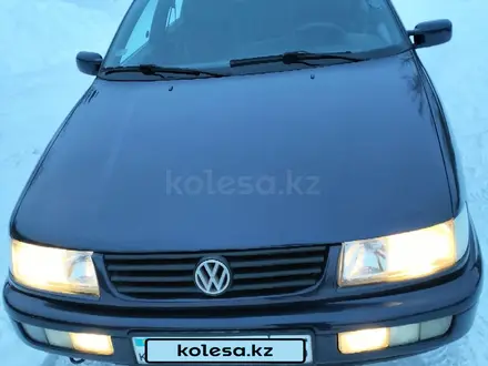 Volkswagen Passat 1994 года за 2 599 000 тг. в Петропавловск