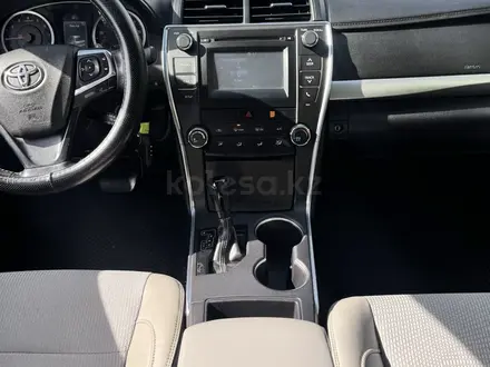 Toyota Camry 2017 года за 7 800 000 тг. в Астана – фото 10