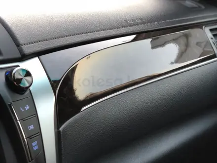 Toyota Camry 2017 года за 14 900 000 тг. в Шымкент – фото 36