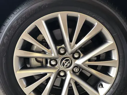 Toyota Camry 2017 года за 14 900 000 тг. в Шымкент – фото 47