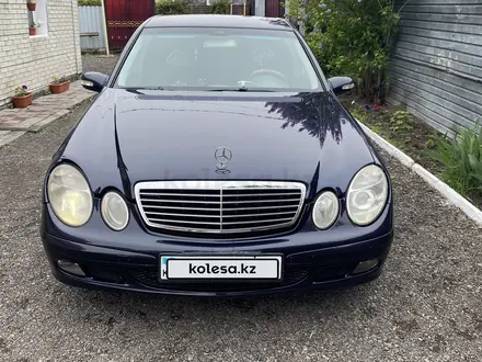 Mercedes-Benz E 270 2002 года за 4 000 000 тг. в Караганда