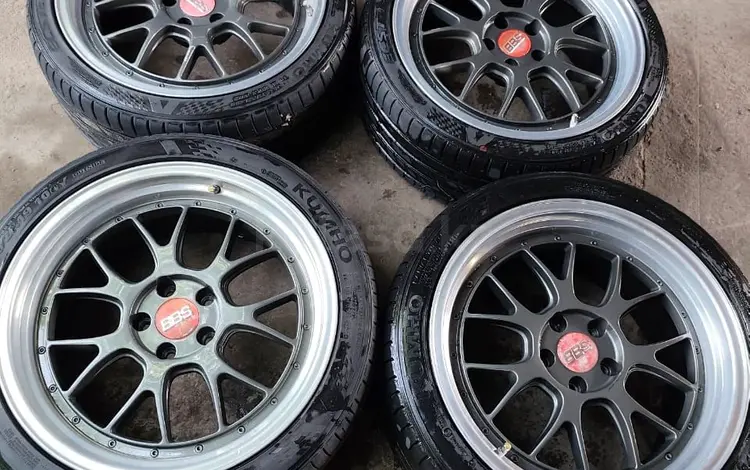 Комплект дисков с летними шинами BBS R19 за 400 000 тг. в Шымкент