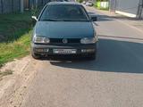 Volkswagen Golf 1996 года за 900 000 тг. в Алматы