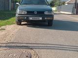 Volkswagen Golf 1996 года за 900 000 тг. в Алматы – фото 4
