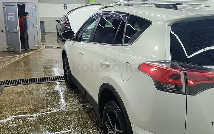 Toyota RAV4 2019 годаүшін12 000 000 тг. в Астана