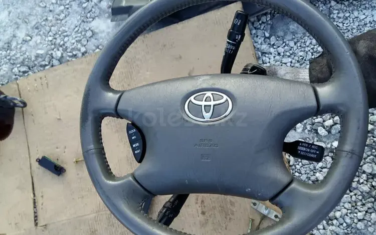 Руль кожаный Toyota Camry 30 XLE за 20 000 тг. в Семей