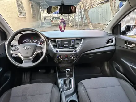 Hyundai Accent 2018 года за 6 600 000 тг. в Алматы – фото 11