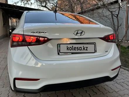 Hyundai Accent 2018 года за 6 600 000 тг. в Алматы – фото 6
