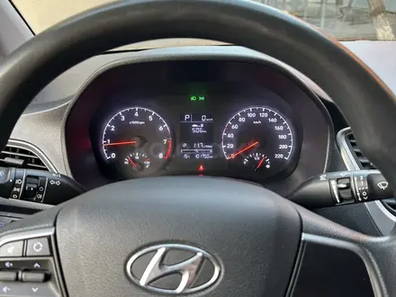 Hyundai Accent 2018 года за 6 600 000 тг. в Алматы – фото 9