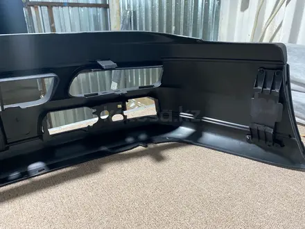 Передний бампер — Volkswagen Golf 3 1992-1997 за 17 000 тг. в Алматы – фото 11