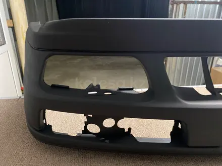 Передний бампер — Volkswagen Golf 3 1992-1997 за 17 000 тг. в Алматы – фото 3