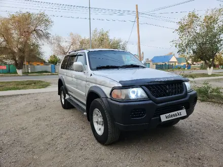 Mitsubishi Montero Sport 2001 годаүшін4 500 000 тг. в Актобе – фото 2