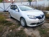 Renault Sandero 2015 годаүшін3 400 000 тг. в Петропавловск