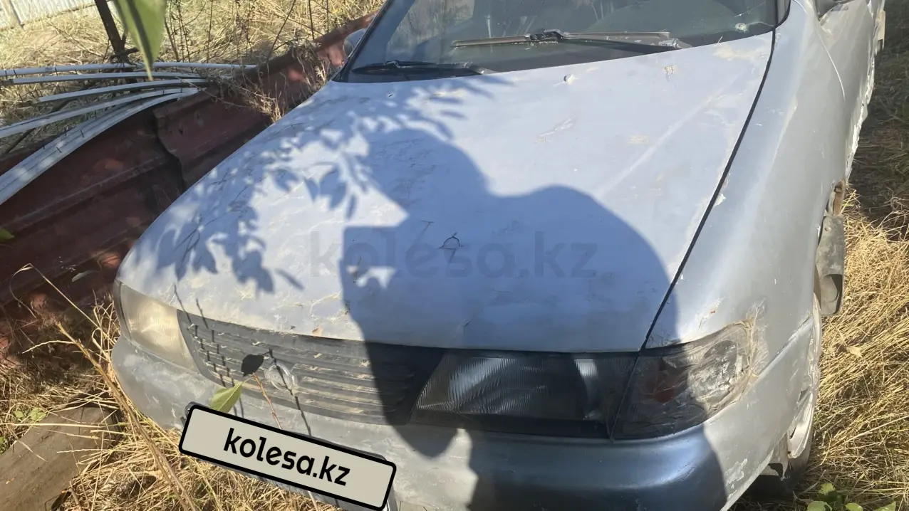 Nissan Sunny, 1997