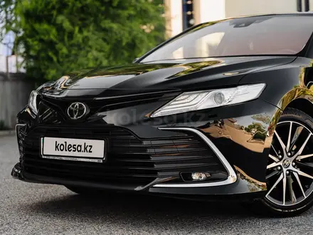 Toyota Camry 2023 года за 18 000 000 тг. в Алматы – фото 11