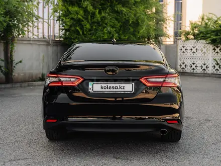 Toyota Camry 2023 года за 18 000 000 тг. в Алматы – фото 4