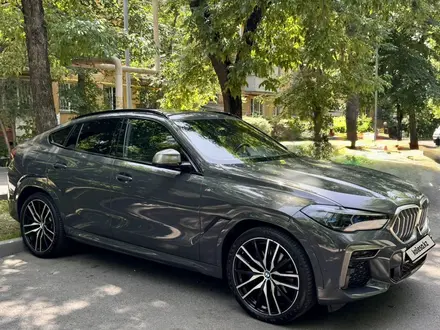 BMW X6 2022 года за 42 999 000 тг. в Алматы – фото 3
