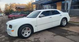 Chrysler 300C 2006 года за 4 500 000 тг. в Алматы – фото 4