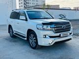 Toyota Land Cruiser 2016 годаfor31 500 000 тг. в Актау – фото 5