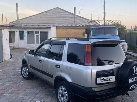 Honda CR-V 1995 года за 2 600 000 тг. в Астана – фото 3