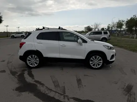 Chevrolet Tracker 2020 года за 6 600 000 тг. в Караганда – фото 4