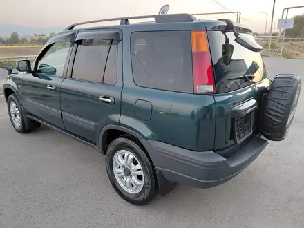 Honda CR-V 1997 года за 3 700 000 тг. в Алматы – фото 37