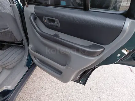 Honda CR-V 1997 года за 3 700 000 тг. в Алматы – фото 59