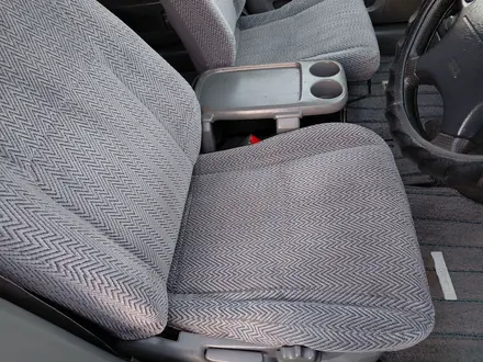 Honda CR-V 1997 года за 3 700 000 тг. в Алматы – фото 62