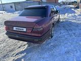 Mercedes-Benz E 200 1993 года за 1 300 000 тг. в Астана – фото 3