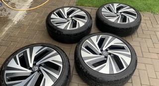 Диски с летними шинами на VW id4 crozz prime новые R 21 за 1 200 000 тг. в Алматы