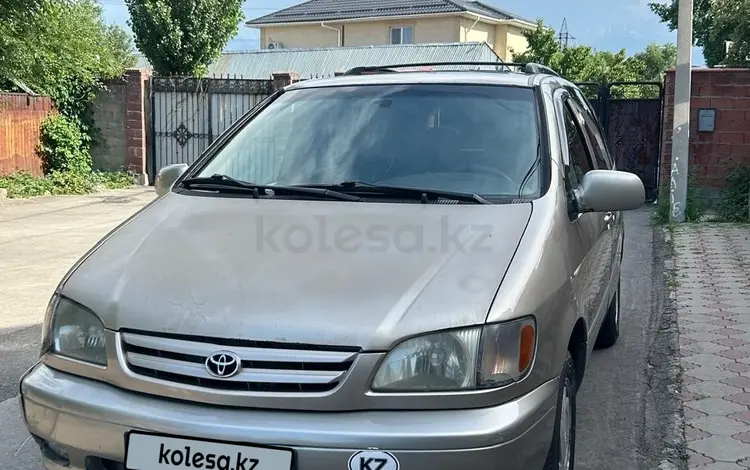 Toyota Sienna 2002 годаfor4 700 000 тг. в Алматы