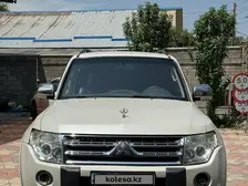Mitsubishi Pajero, 2009