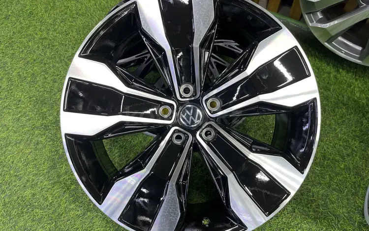 Диски VW R-19*5*112 j7 et + 43 в наличии Astana за 321 000 тг. в Астана