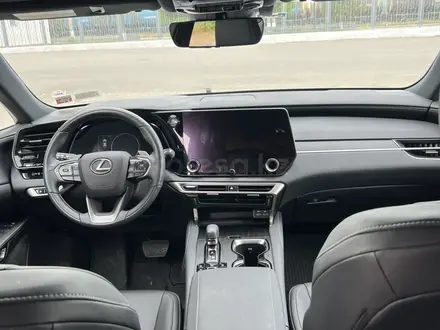 Lexus RX 350 2023 года за 35 000 000 тг. в Шымкент – фото 5