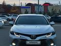Toyota Camry 2018 года за 13 700 000 тг. в Астана – фото 4
