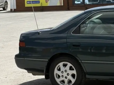 Toyota Camry 1997 года за 4 250 000 тг. в Актау – фото 7