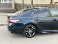 Toyota Camry 2019 года за 10 300 000 тг. в Алматы – фото 3