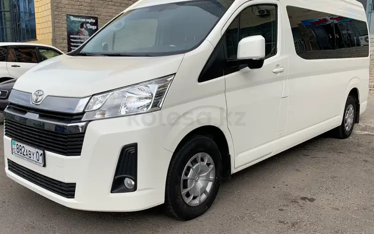 С водителем! Toyota Hiace Тойота Хайс минивэн автобус прокат аренда в Астана