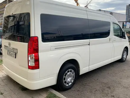 С водителем! Toyota Hiace Тойота Хайс минивэн автобус прокат аренда в Астана – фото 5