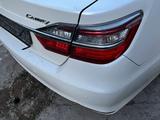 Toyota Camry 2017 года за 3 000 000 тг. в Астана – фото 2