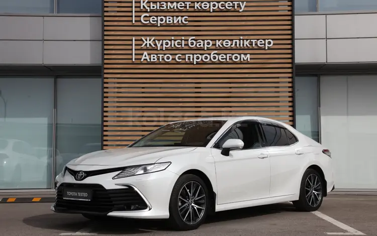 Toyota Camry 2021 годаүшін17 390 000 тг. в Алматы