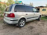 Volkswagen Sharan 2002 годаүшін3 800 000 тг. в Актобе – фото 2