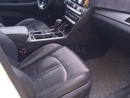 Hyundai Sonata 2019 года за 7 700 000 тг. в Шымкент – фото 16
